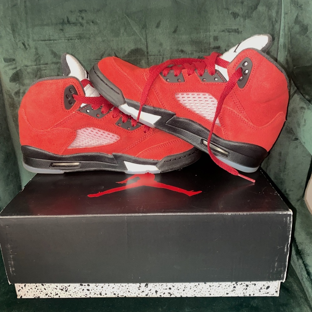 Retro Varsity Red Air Jordan